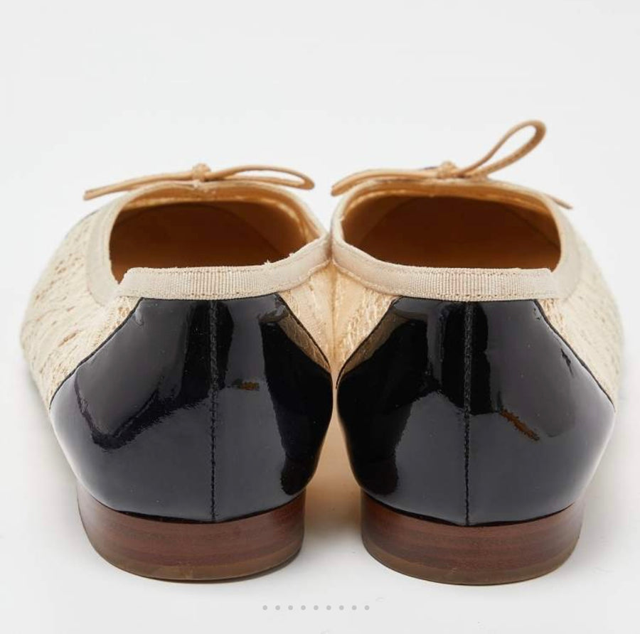 Chanel Beige/Black Lace and Patent Leather CC Cap Toe Ballet Flats Size 37
