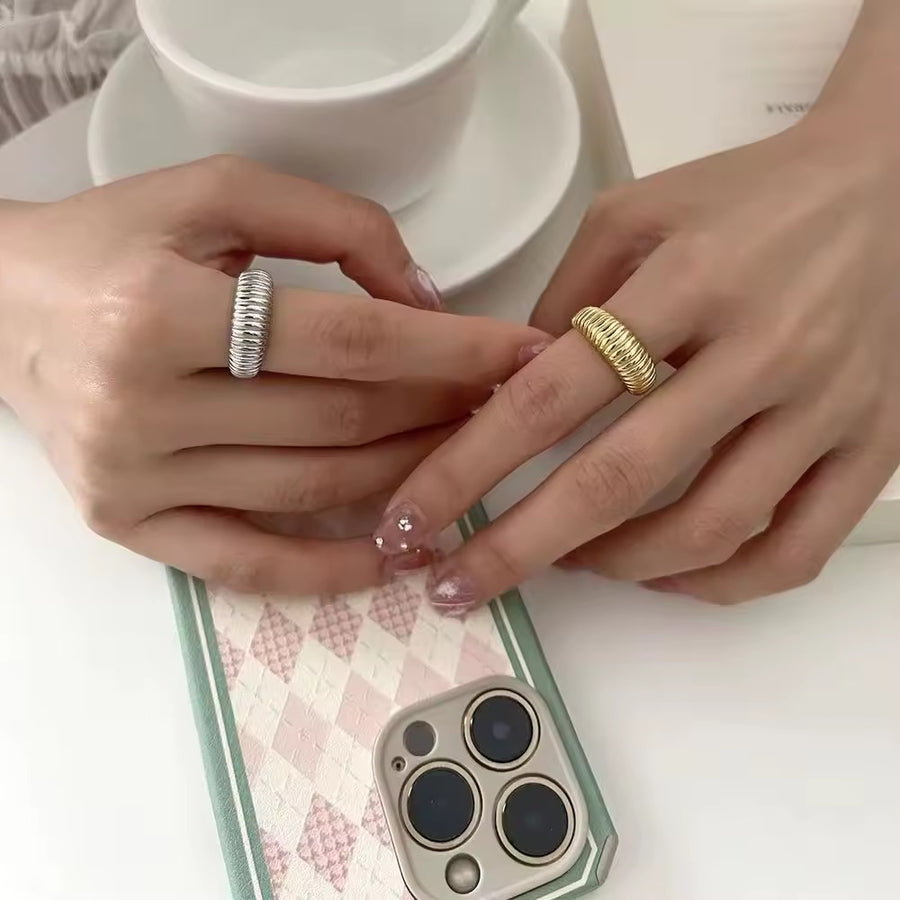 CROISSANT SINGLE RING (ON HAND)