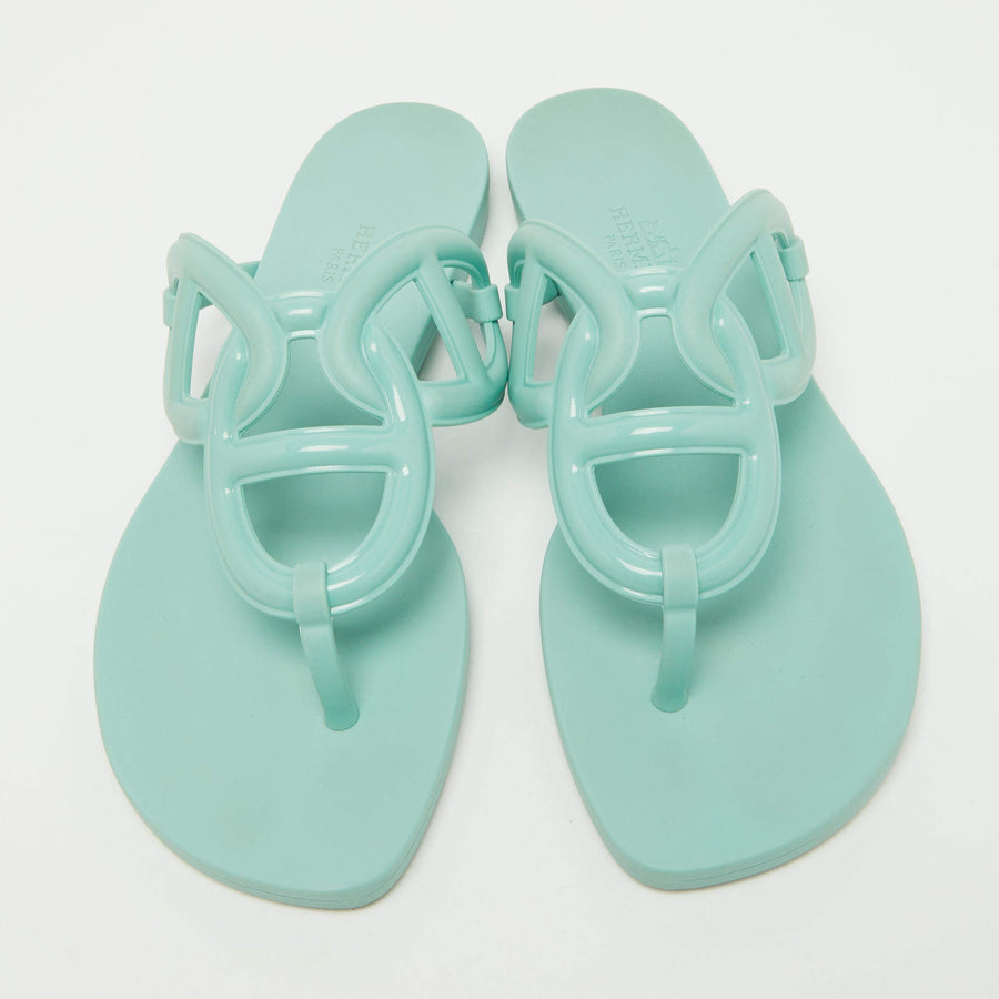 HERMÈS MINT GREEN RUBBER EGERIE THONG FLAT SLIDES SIZE 36