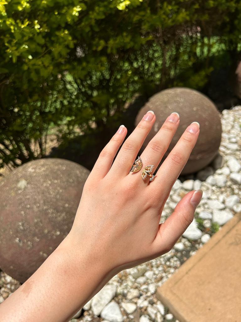 GOLD BUTTERFLY RING (ON HAND)