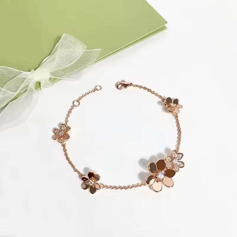 FLOWER BRACELET